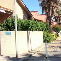 Allée entre les villas