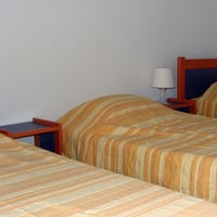 Chambre à trois lits de l'étage