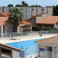 Vue de la plage de la piscine